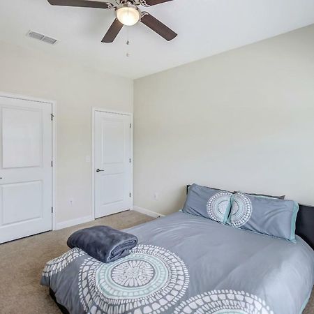 C - New 4 Bedroom Home - 5 Miles To Disney - Free Water Park - Private Pool 키시미 외부 사진