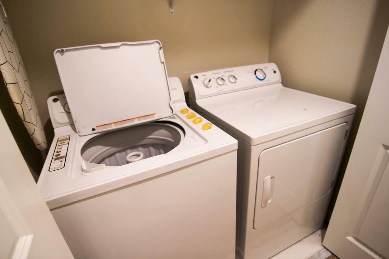 C - New 4 Bedroom Home - 5 Miles To Disney - Free Water Park - Private Pool 키시미 외부 사진