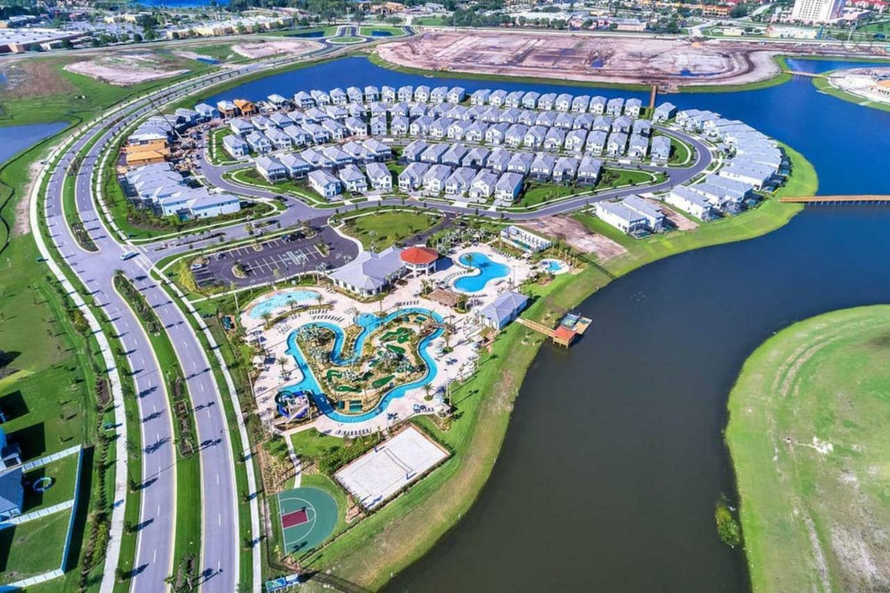C - New 4 Bedroom Home - 5 Miles To Disney - Free Water Park - Private Pool 키시미 외부 사진