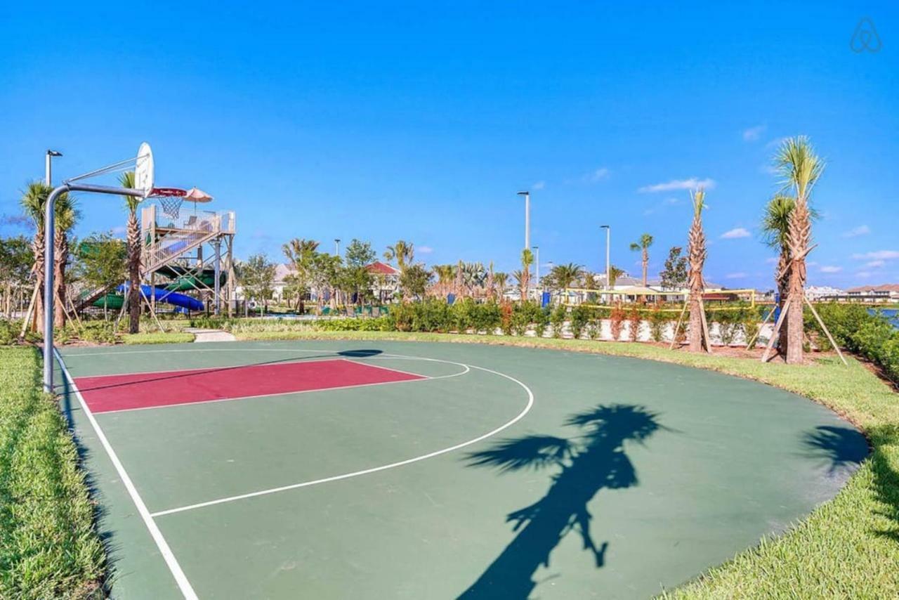 C - New 4 Bedroom Home - 5 Miles To Disney - Free Water Park - Private Pool 키시미 외부 사진