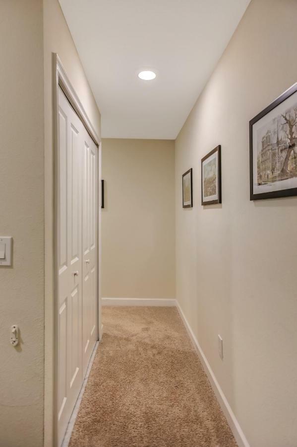 C - New 4 Bedroom Home - 5 Miles To Disney - Free Water Park - Private Pool 키시미 외부 사진