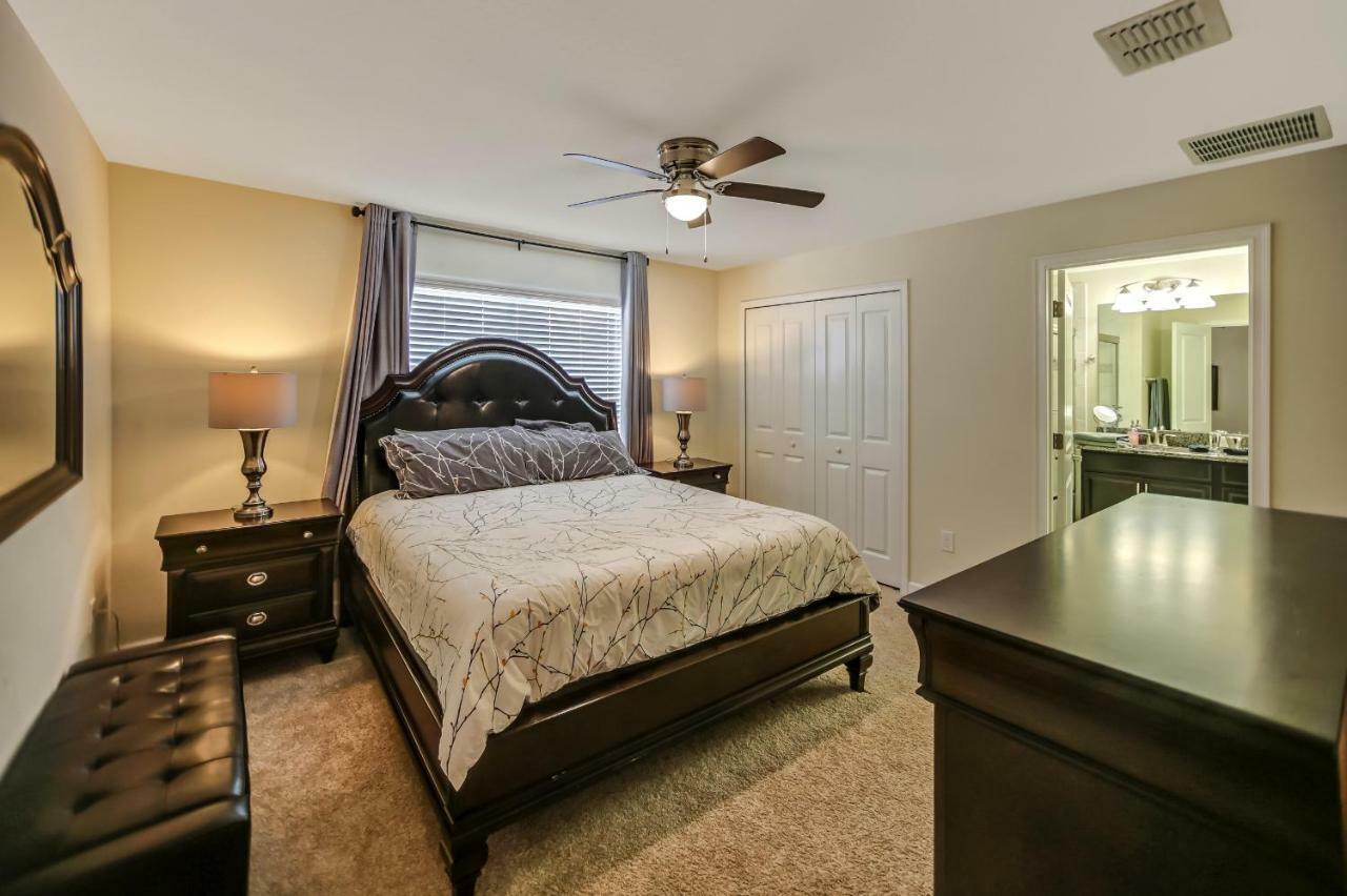 C - New 4 Bedroom Home - 5 Miles To Disney - Free Water Park - Private Pool 키시미 외부 사진